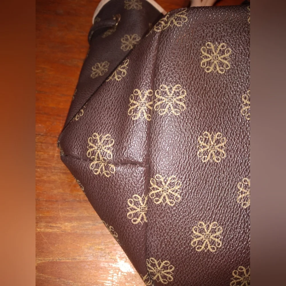 Avon Signature Collection Brown & White Satchel Purse, 2 Handles, Flower… - Picture 7 of 12